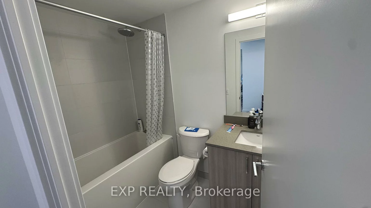 1005, Dundas St, 1010 - JM Joshua Meadows, Oakville