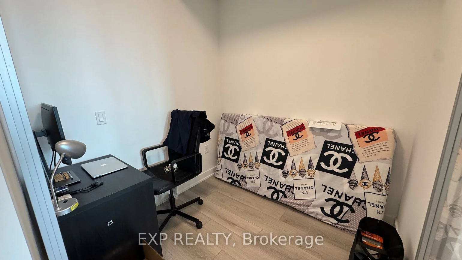 1005, Dundas St, 1010 - JM Joshua Meadows, Oakville