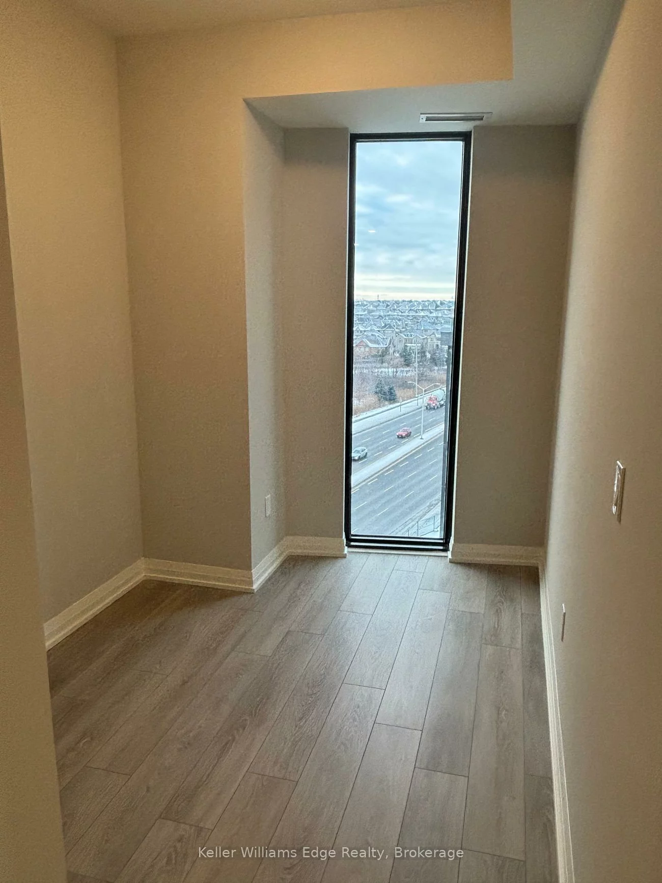 1415, Dundas, 1010 - JM Joshua Meadows, Oakville