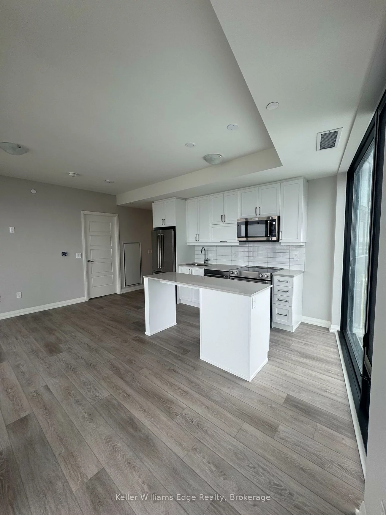 1415, Dundas, 1010 - JM Joshua Meadows, Oakville