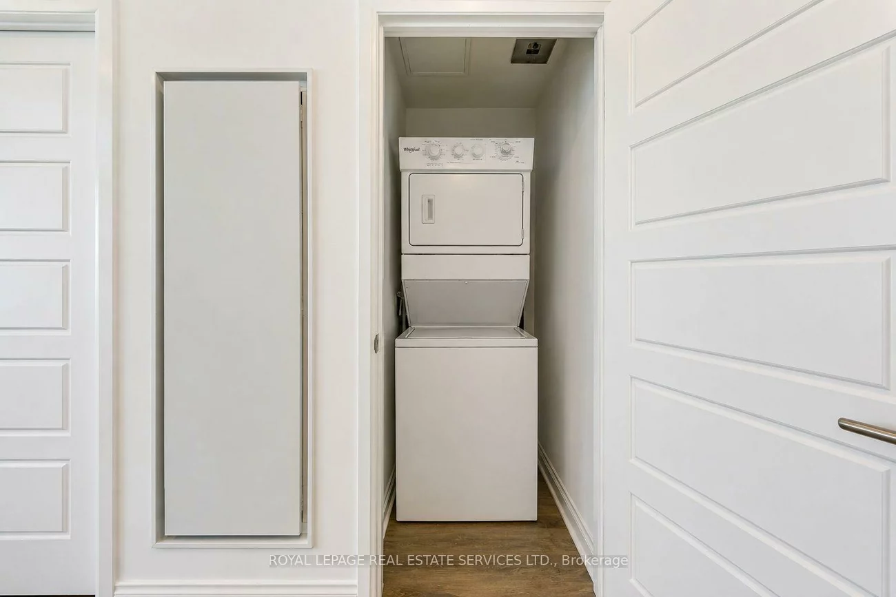 3265, Carding Mill, 1008 - GO Glenorchy, Oakville