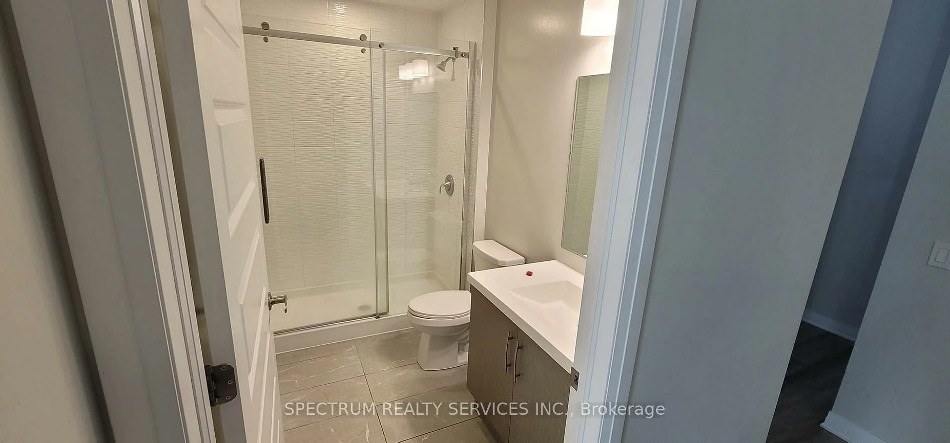 128, Grove Common, 1008 - GO Glenorchy, Oakville