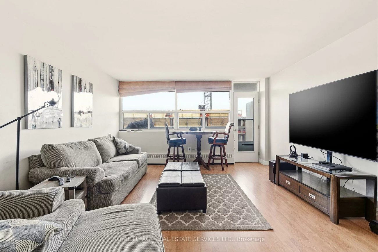 2263, Marine, 1001 - BR Bronte, Oakville