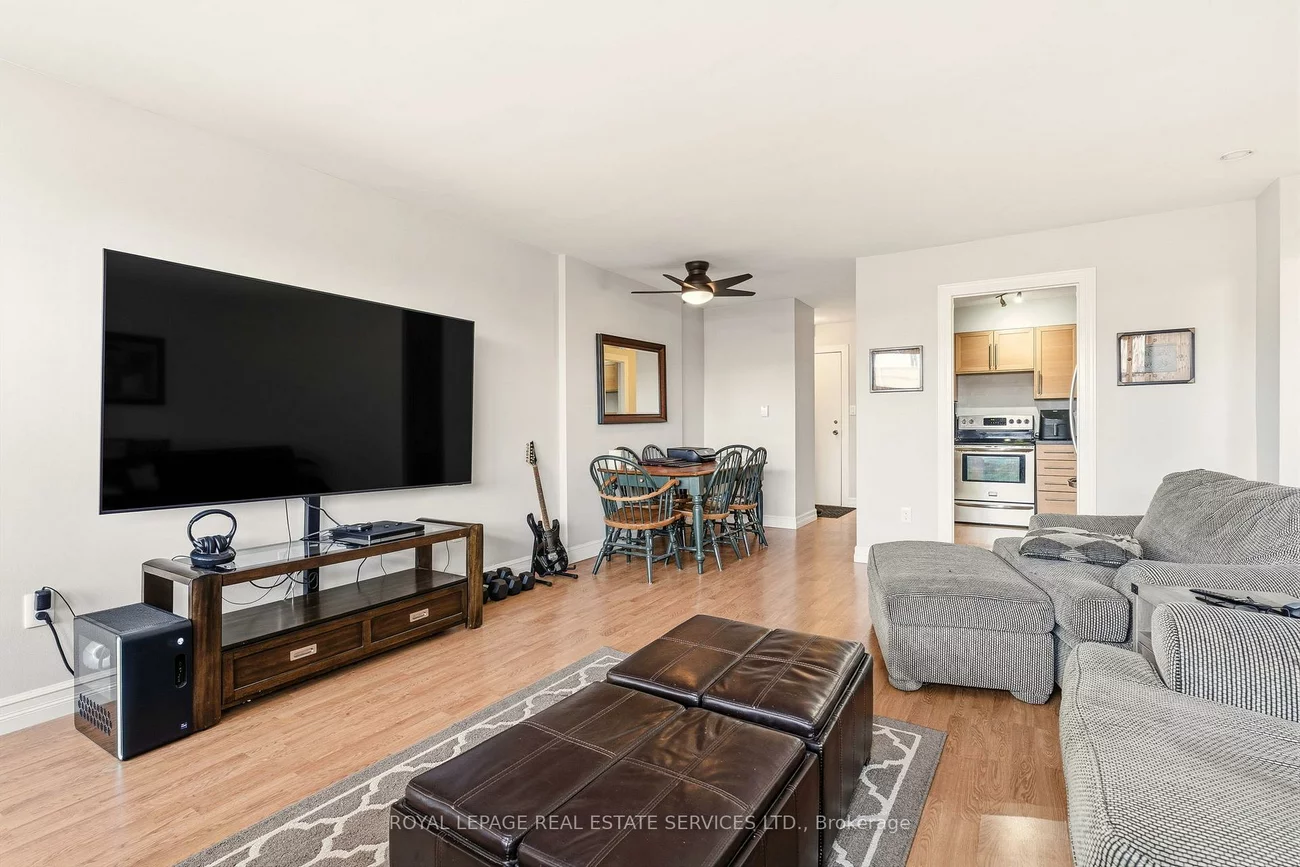 2263, Marine, 1001 - BR Bronte, Oakville