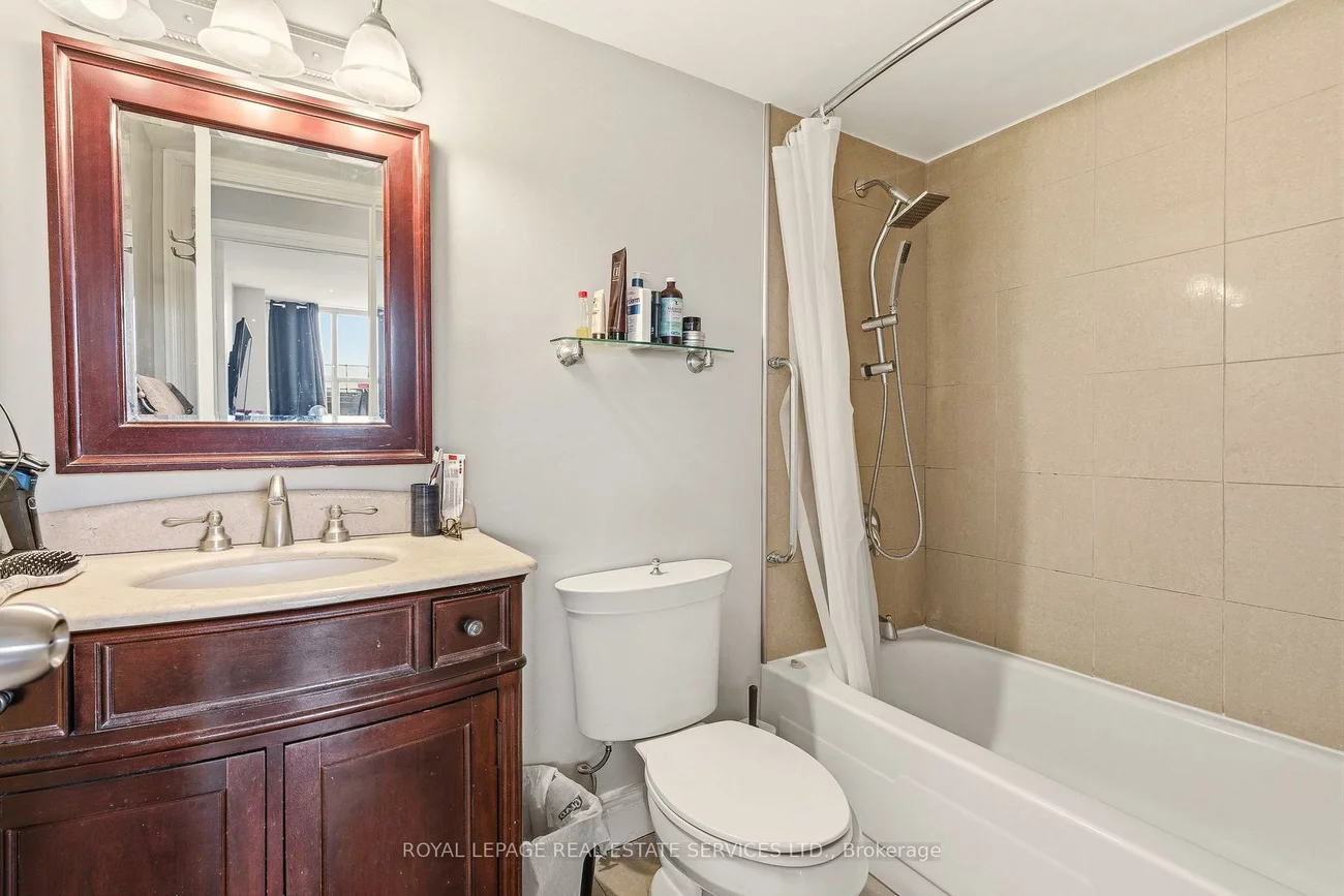 2263, Marine, 1001 - BR Bronte, Oakville