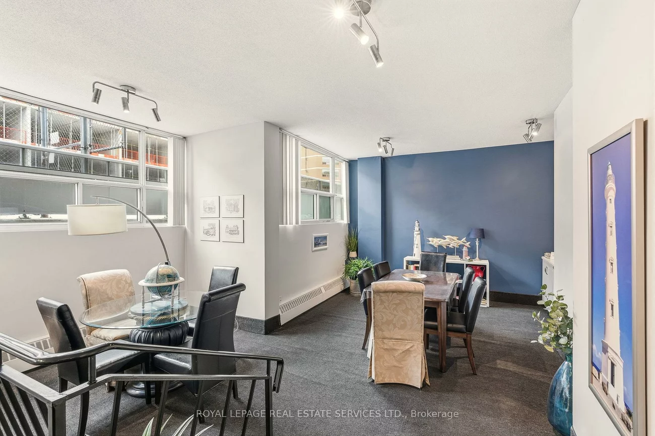 2263, Marine, 1001 - BR Bronte, Oakville