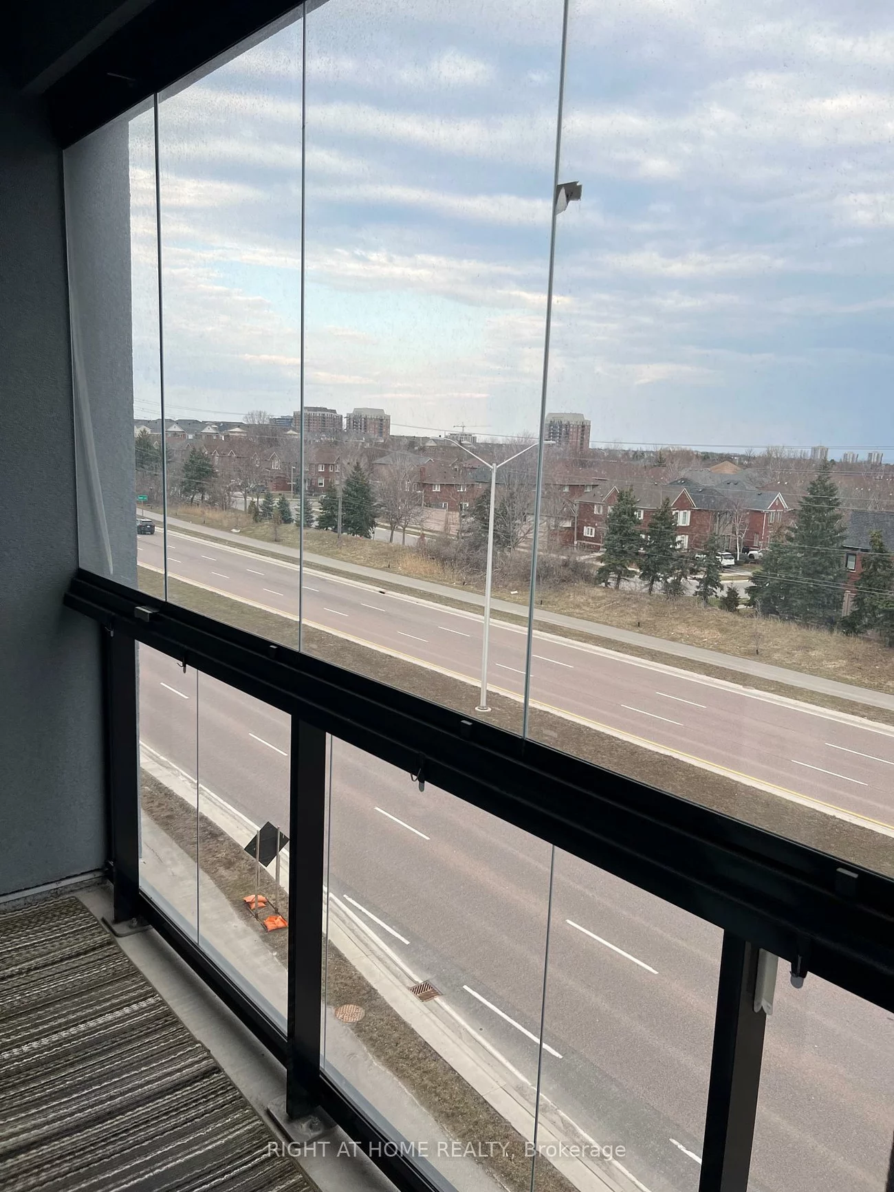 95, Dundas, 1008 - GO Glenorchy, Oakville