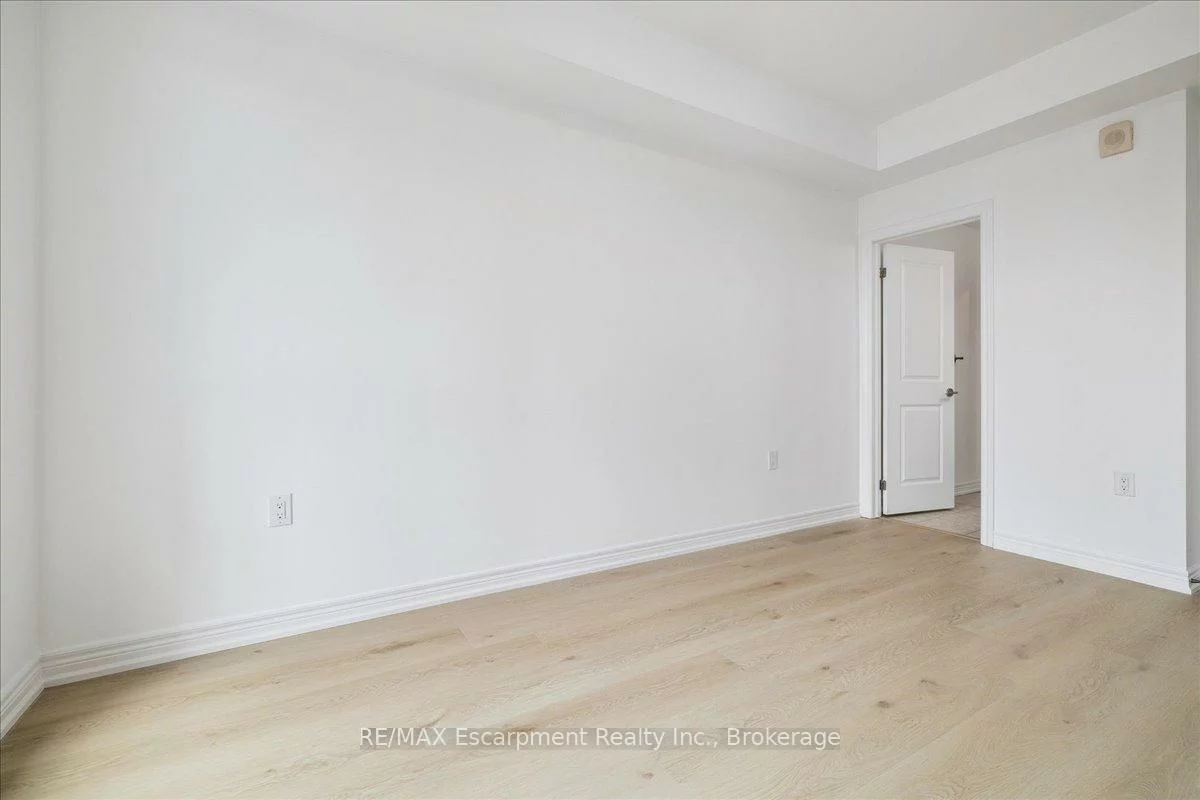 2393, Bronte, 1019 - WM Westmount, Oakville