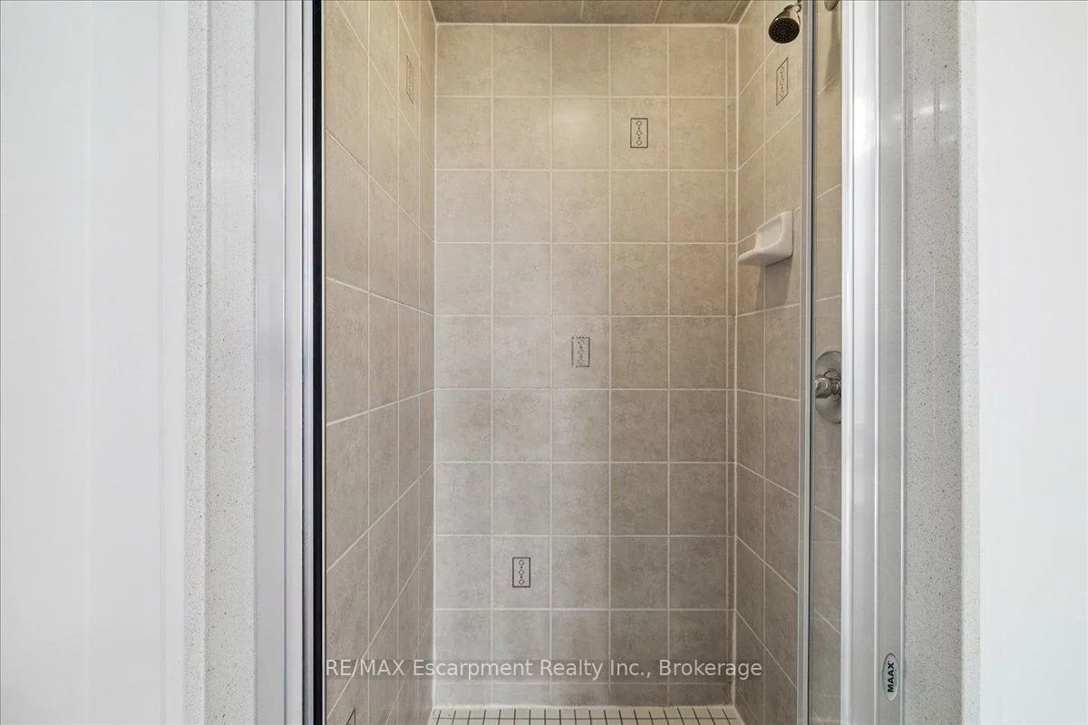 2393, Bronte, 1019 - WM Westmount, Oakville