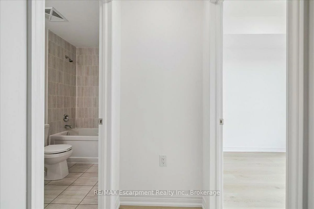 2393, Bronte, 1019 - WM Westmount, Oakville