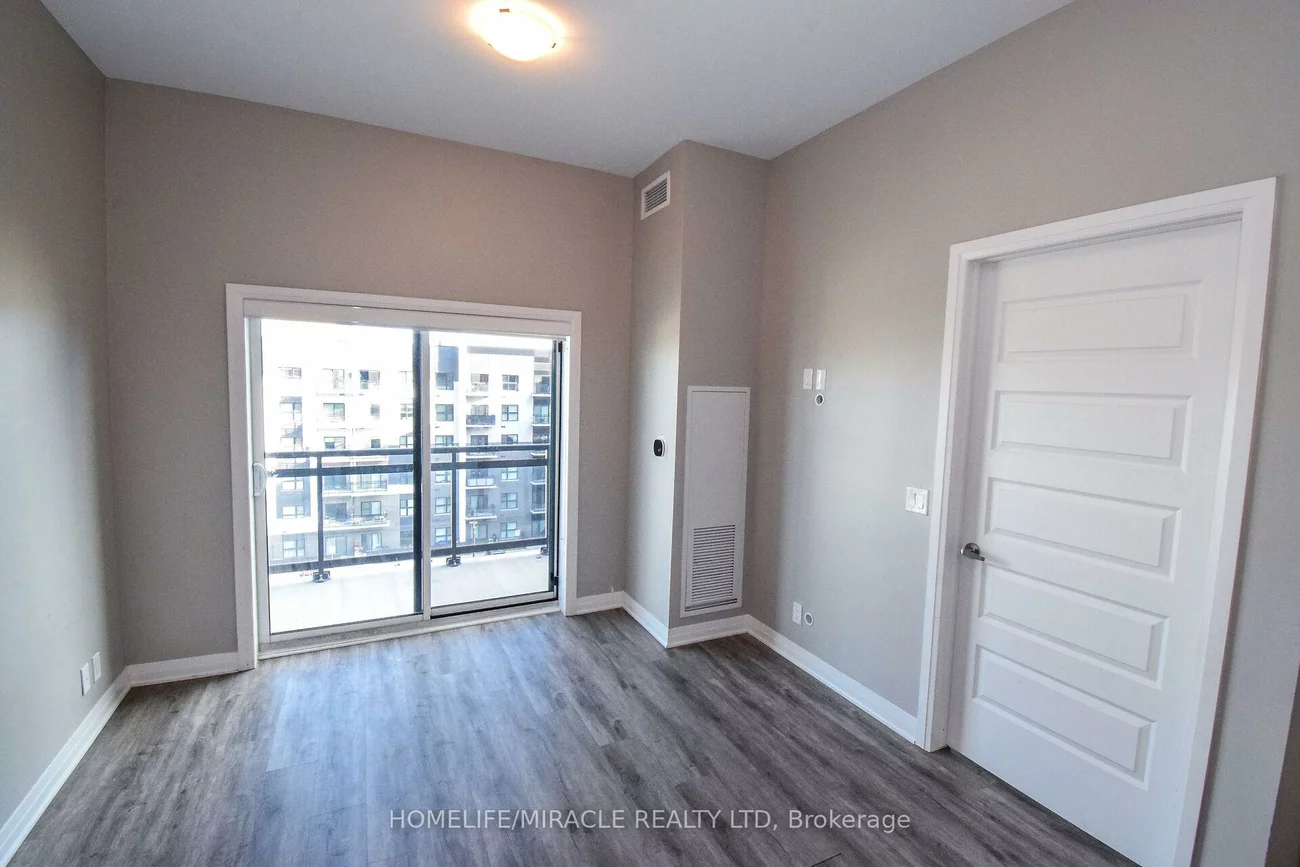 102, Grovewood, 1008 - GO Glenorchy, Oakville