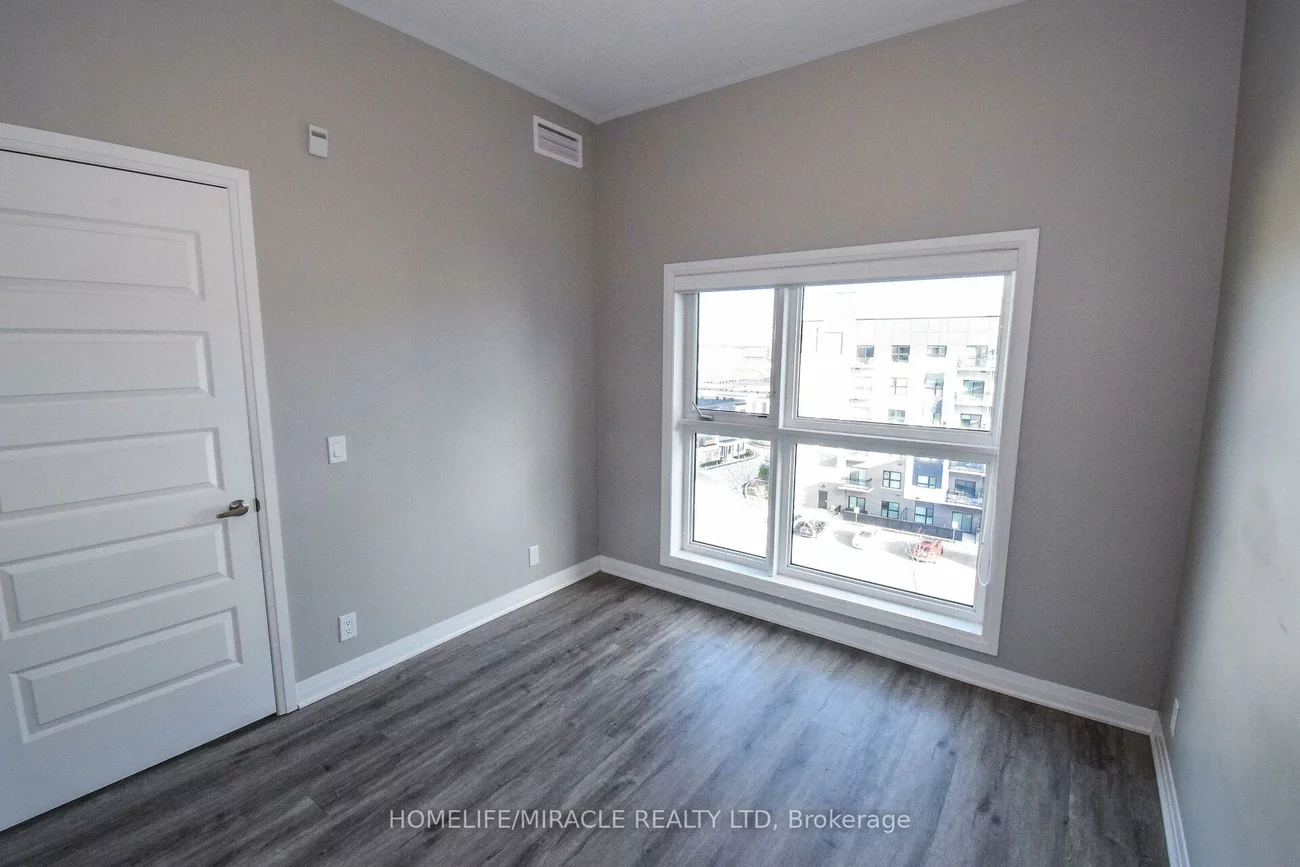 102, Grovewood, 1008 - GO Glenorchy, Oakville