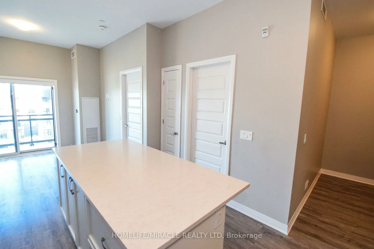 102, Grovewood, 1008 - GO Glenorchy, Oakville