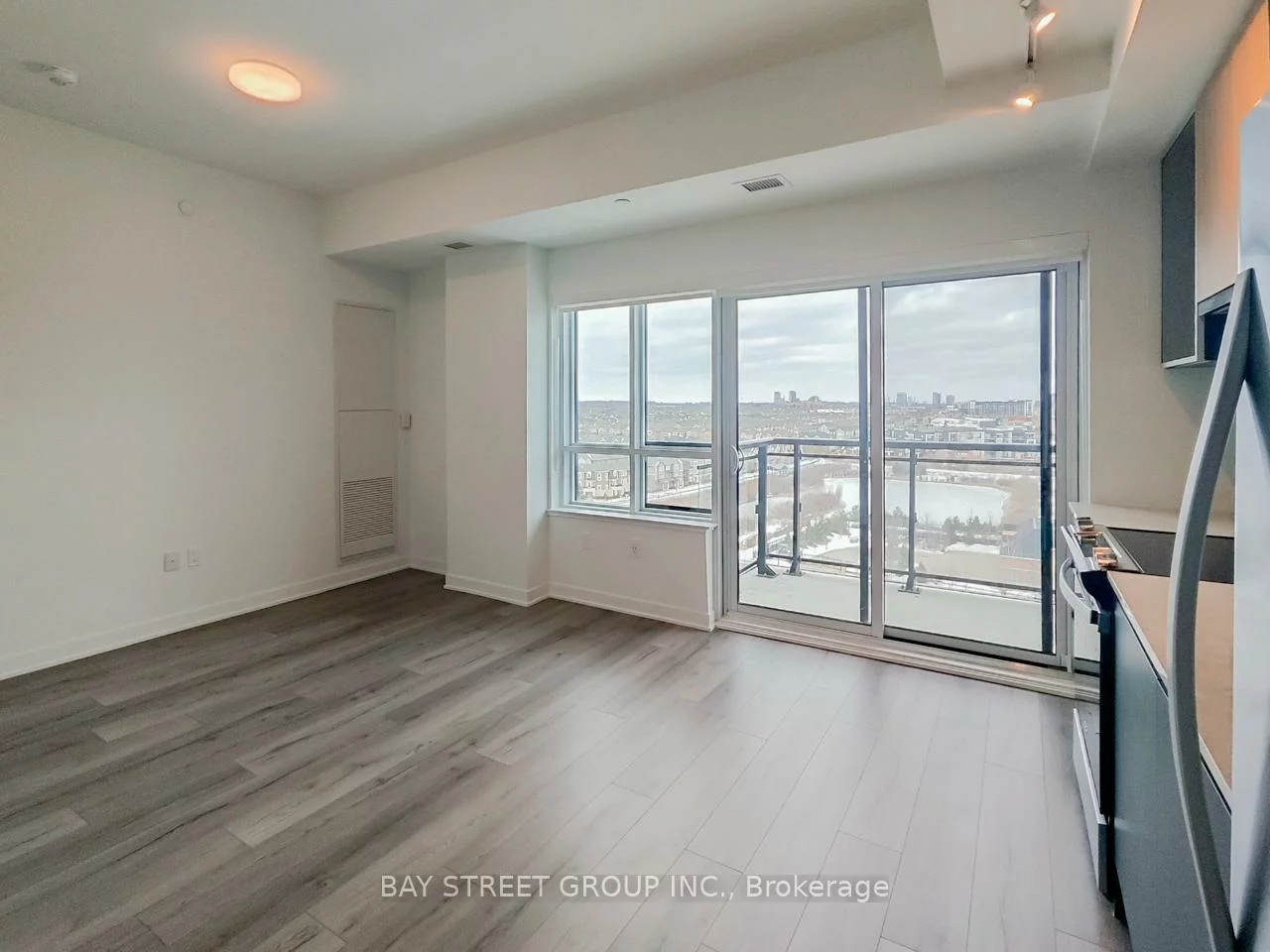 395, Dundas, 1008 - GO Glenorchy, Oakville