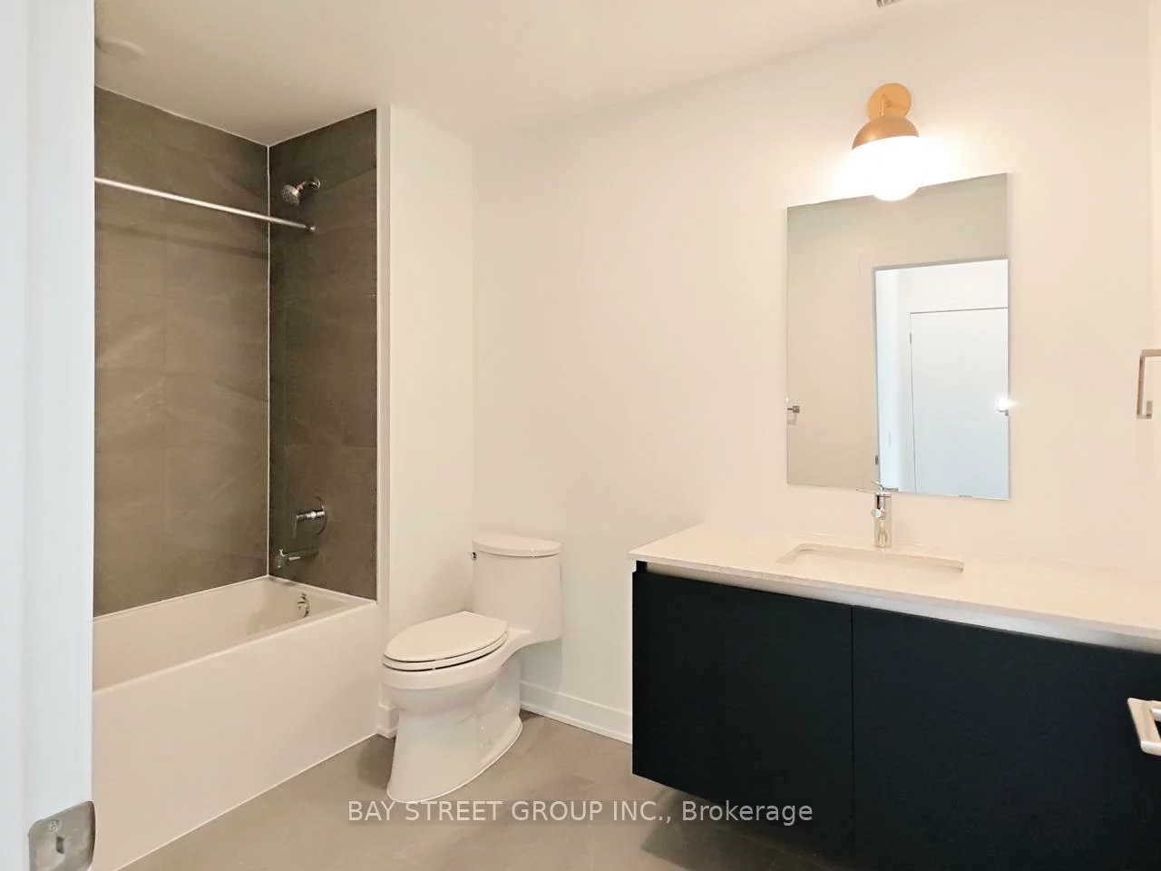 395, Dundas, 1008 - GO Glenorchy, Oakville