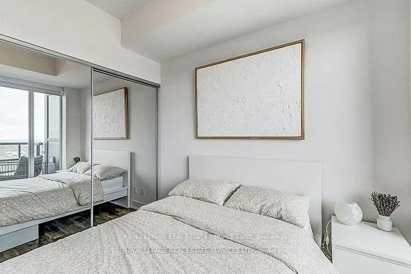 297, Oak Walk, 1015 - RO River Oaks, Oakville