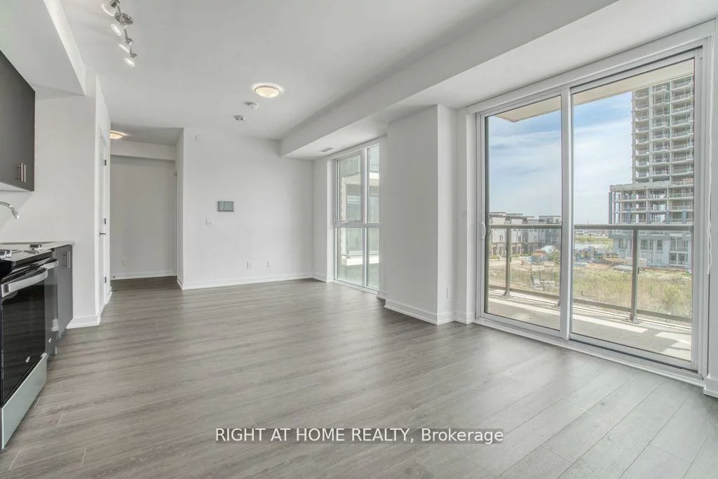 335, Wheat Boom, 1010 - JM Joshua Meadows, Oakville