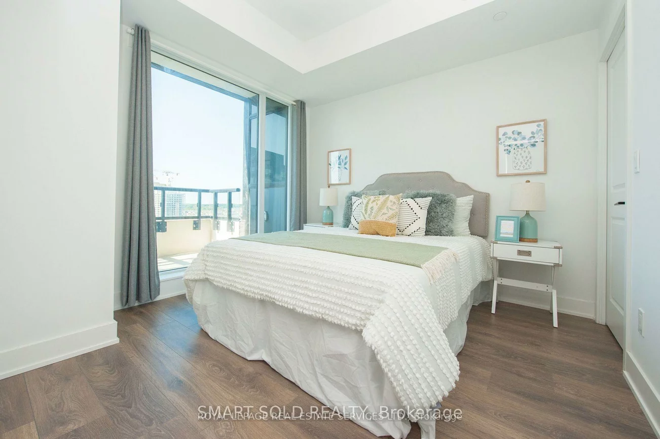 2485, Taunton, 1015 - RO River Oaks, Oakville
