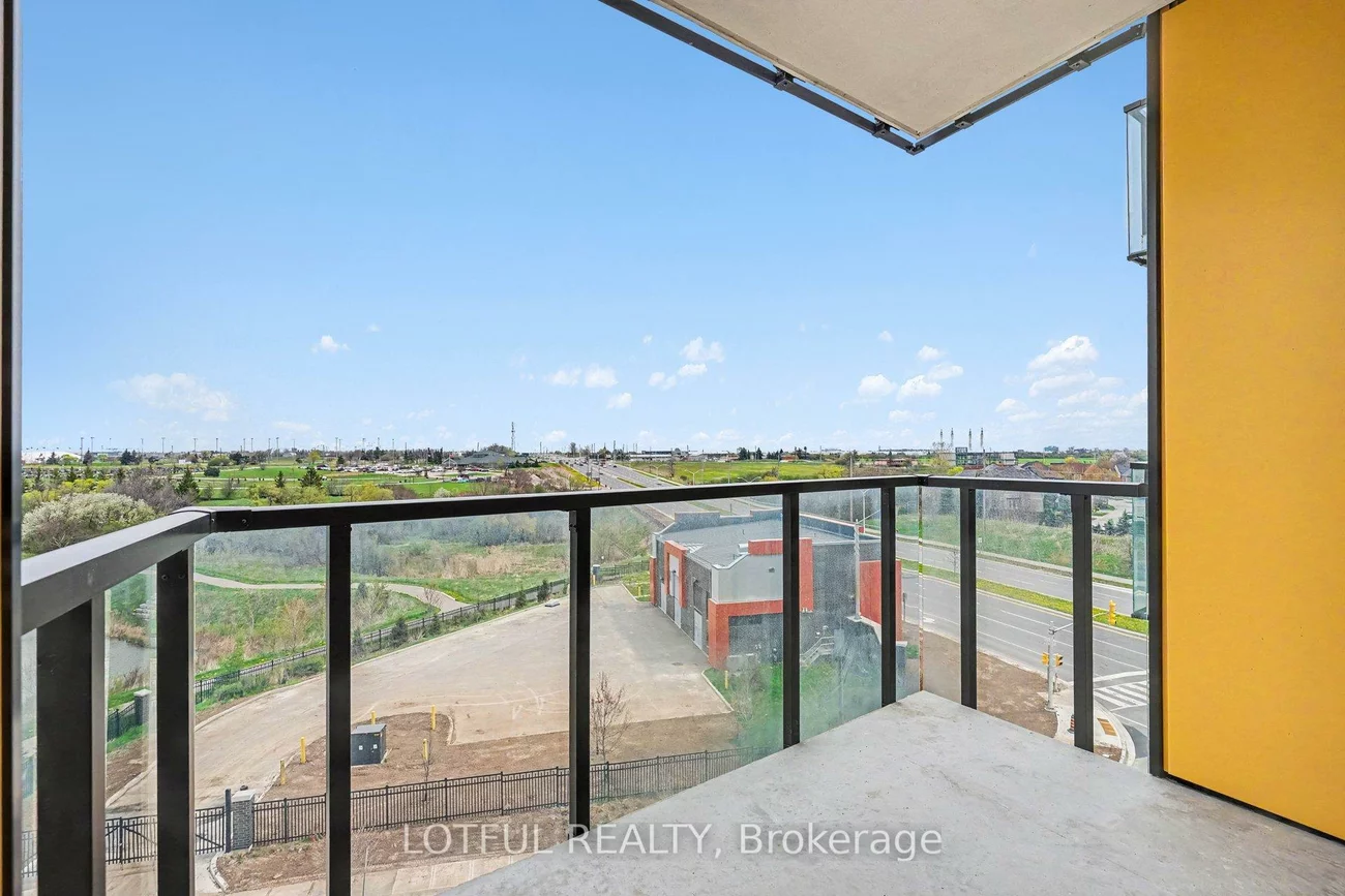 1415, Dundas, 1010 - JM Joshua Meadows, Oakville