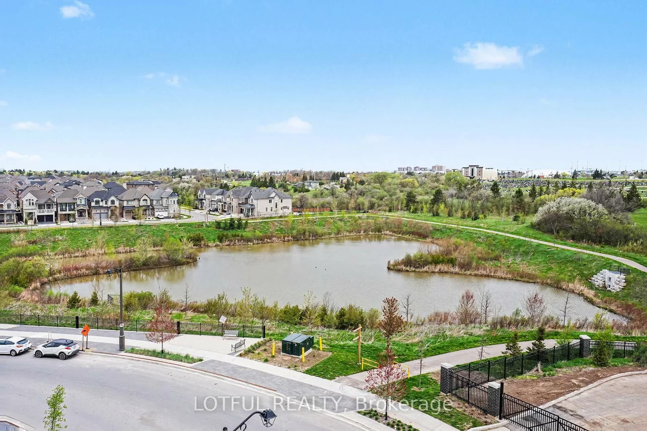 1415, Dundas, 1010 - JM Joshua Meadows, Oakville