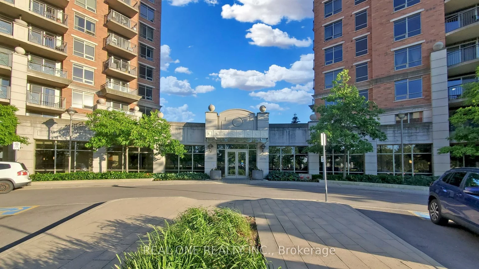 2391, Central Park, 1015 - RO River Oaks, Oakville