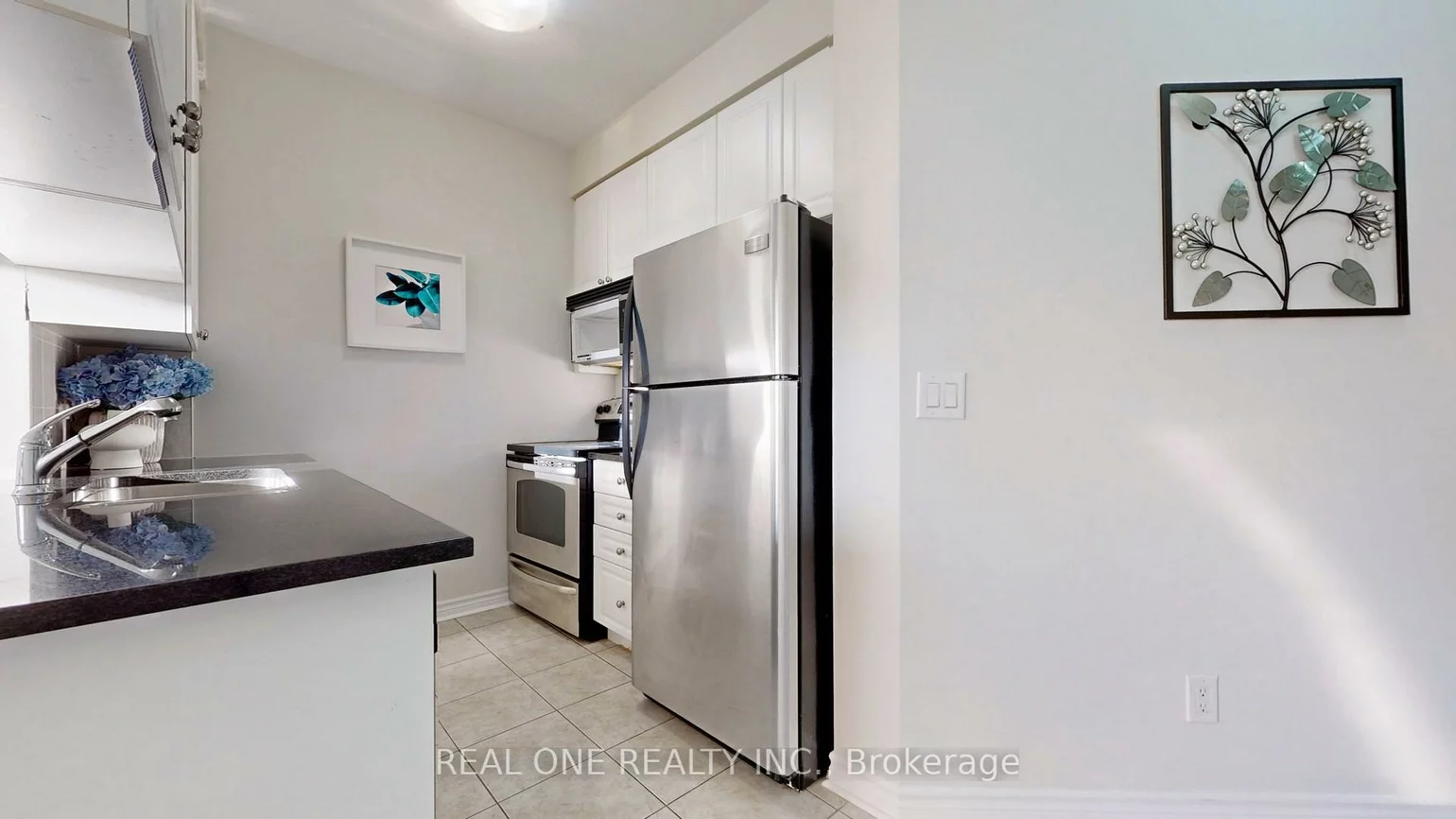 2391, Central Park, 1015 - RO River Oaks, Oakville