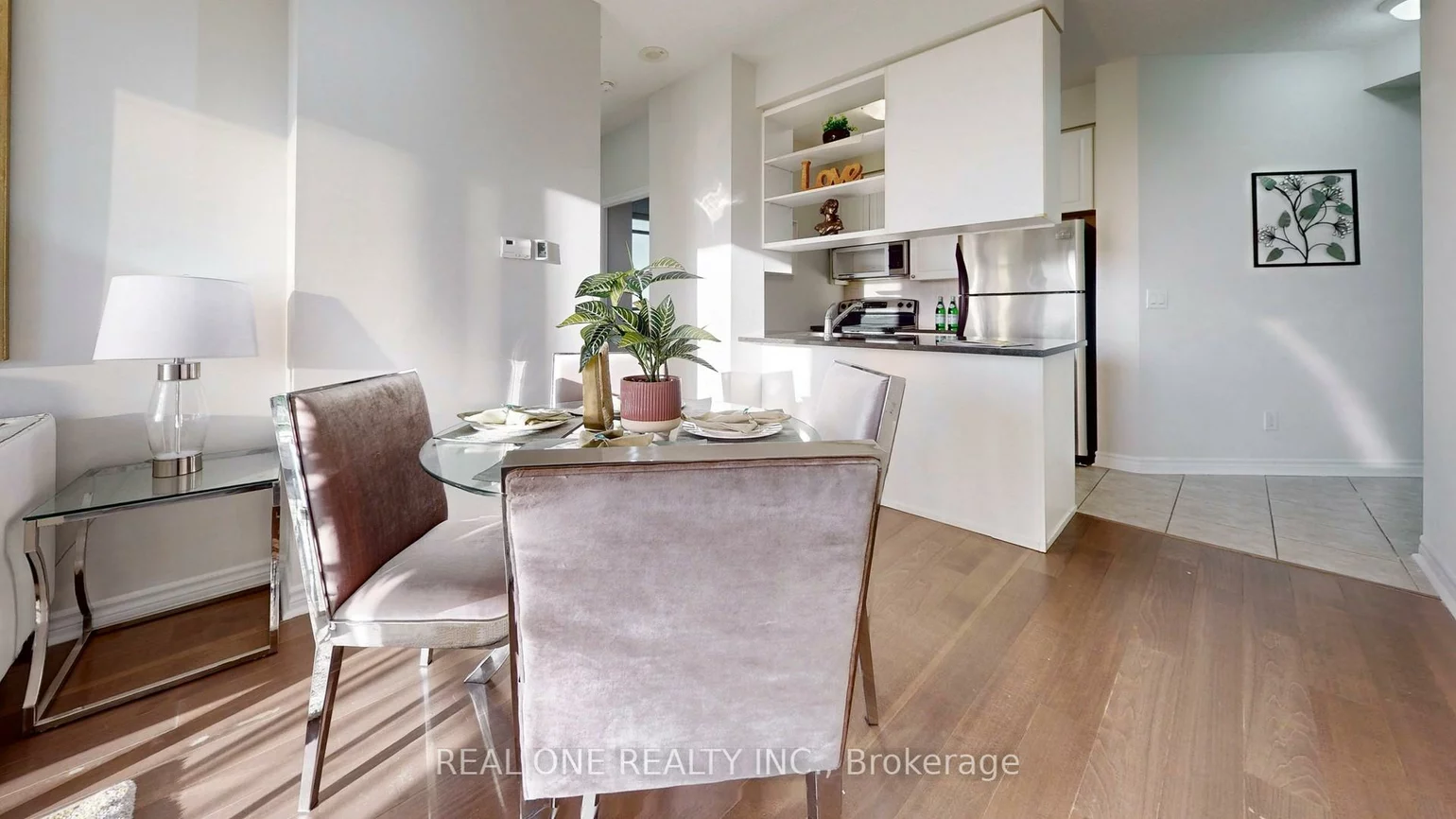 2391, Central Park, 1015 - RO River Oaks, Oakville
