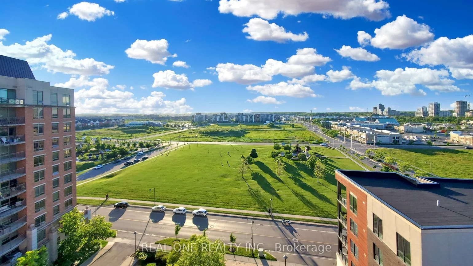 2391, Central Park, 1015 - RO River Oaks, Oakville