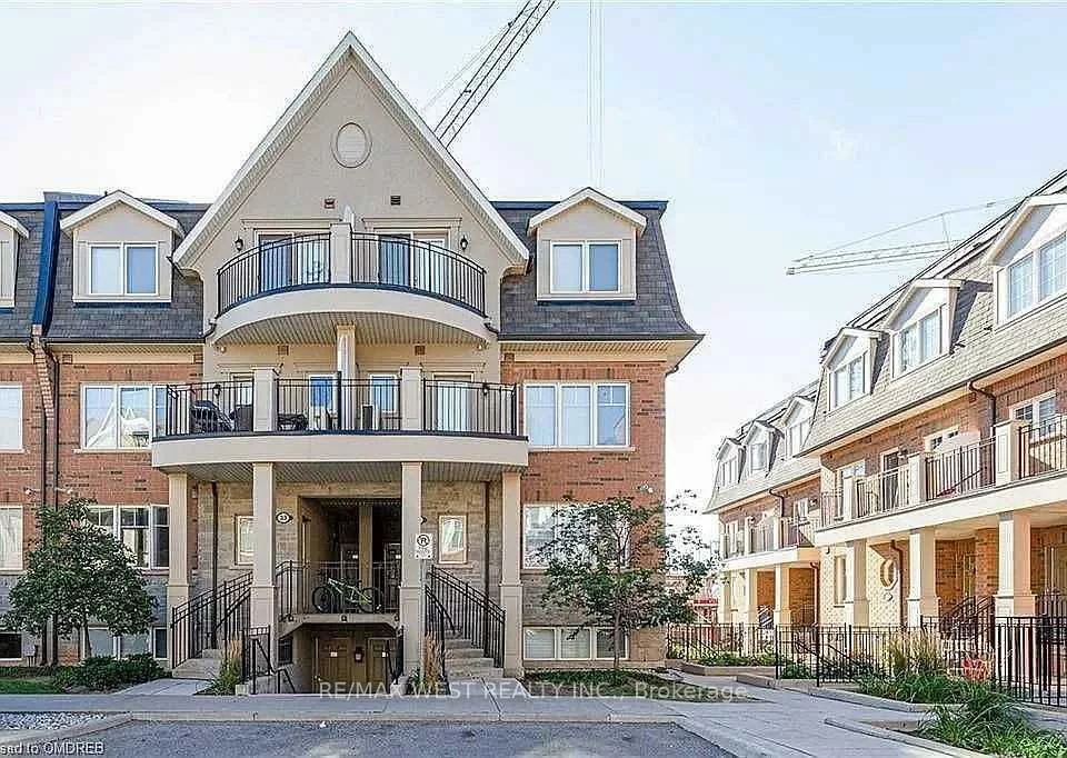 2420, Baronwood, 1019 - WM Westmount, Oakville