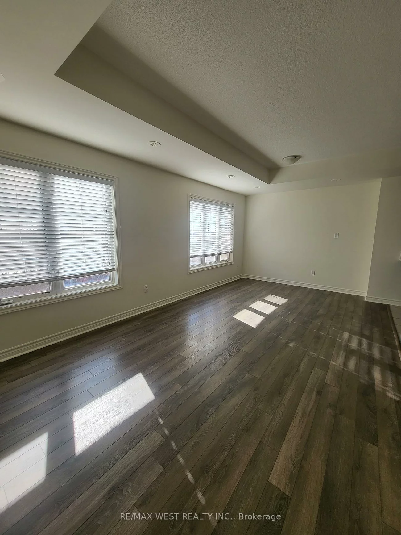 2420, Baronwood, 1019 - WM Westmount, Oakville