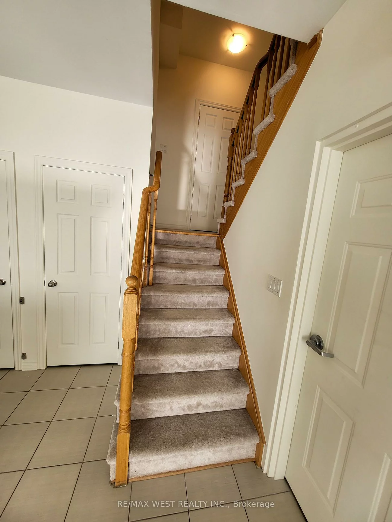 2420, Baronwood, 1019 - WM Westmount, Oakville