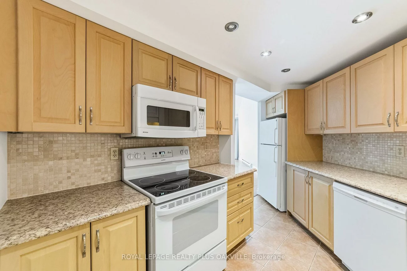 100, Bronte, 1001 - BR Bronte, Oakville