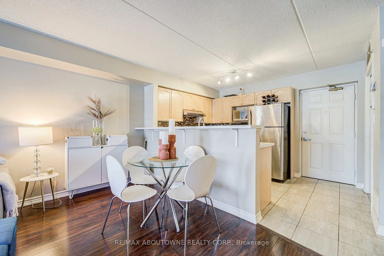1490, Bishops, 1007 - GA Glen Abbey, Oakville