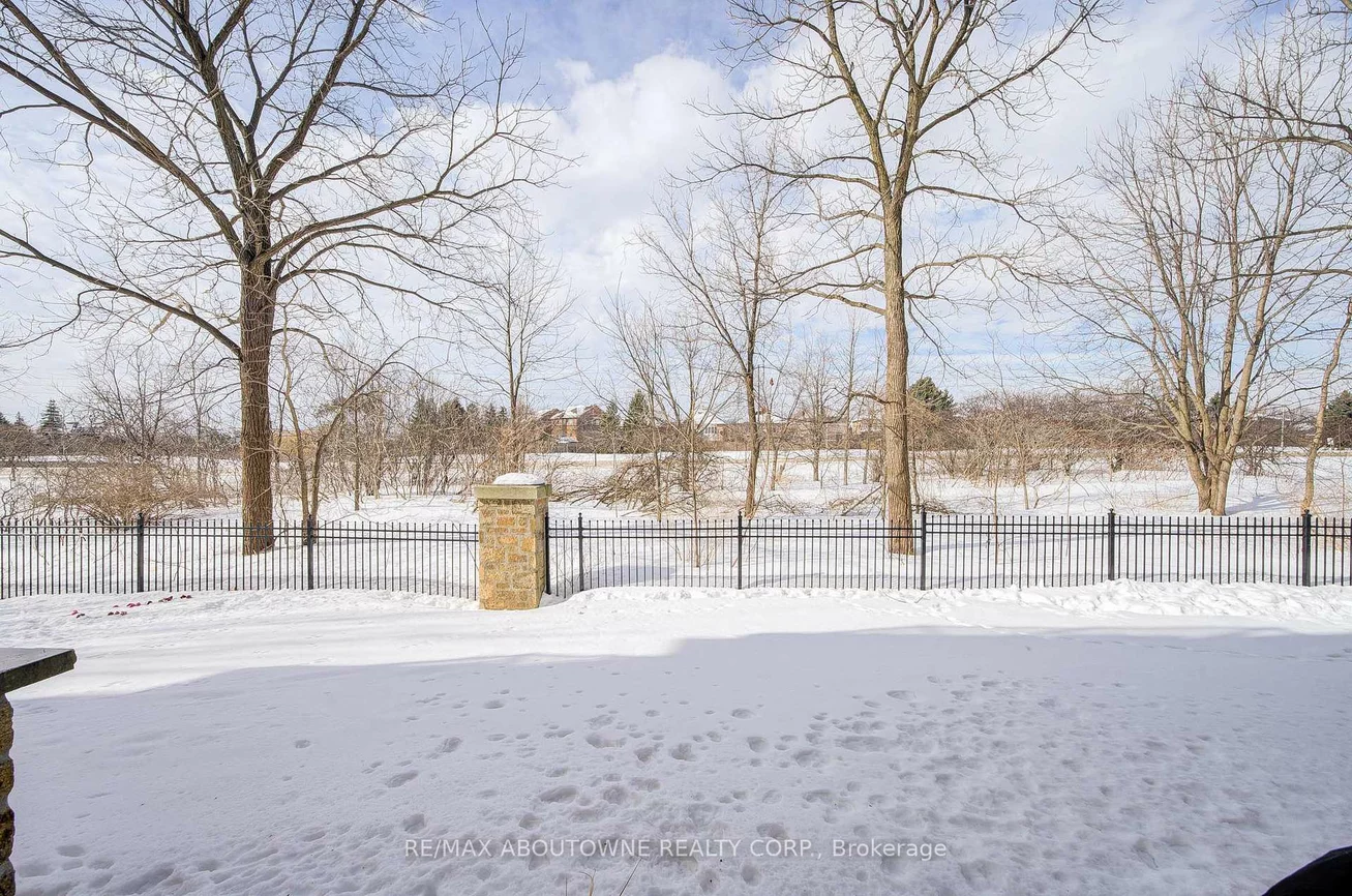 1490, Bishops, 1007 - GA Glen Abbey, Oakville