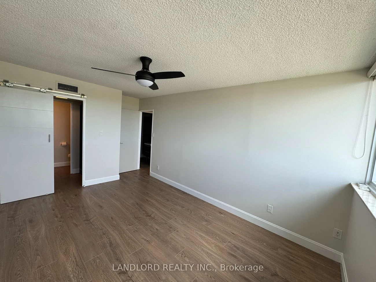 20, Speers, 1002 - CO Central, Oakville