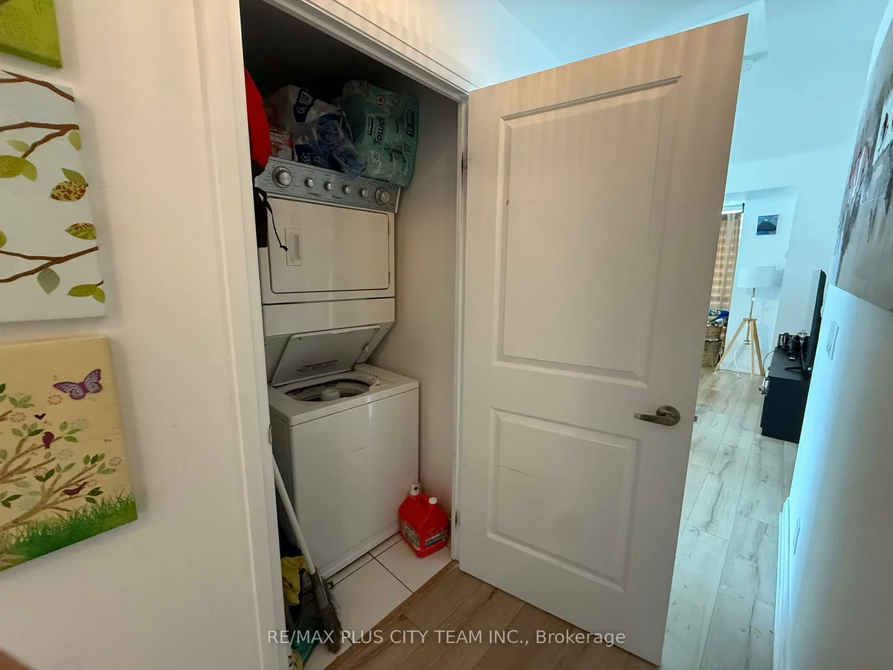 65, Speers, 1002 - CO Central, Oakville