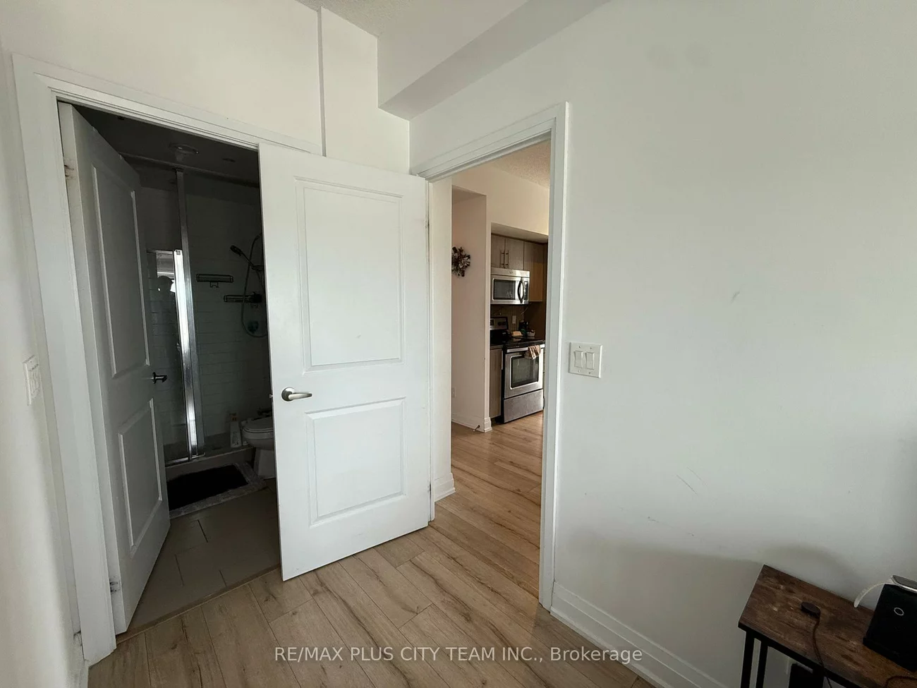 65, Speers, 1002 - CO Central, Oakville