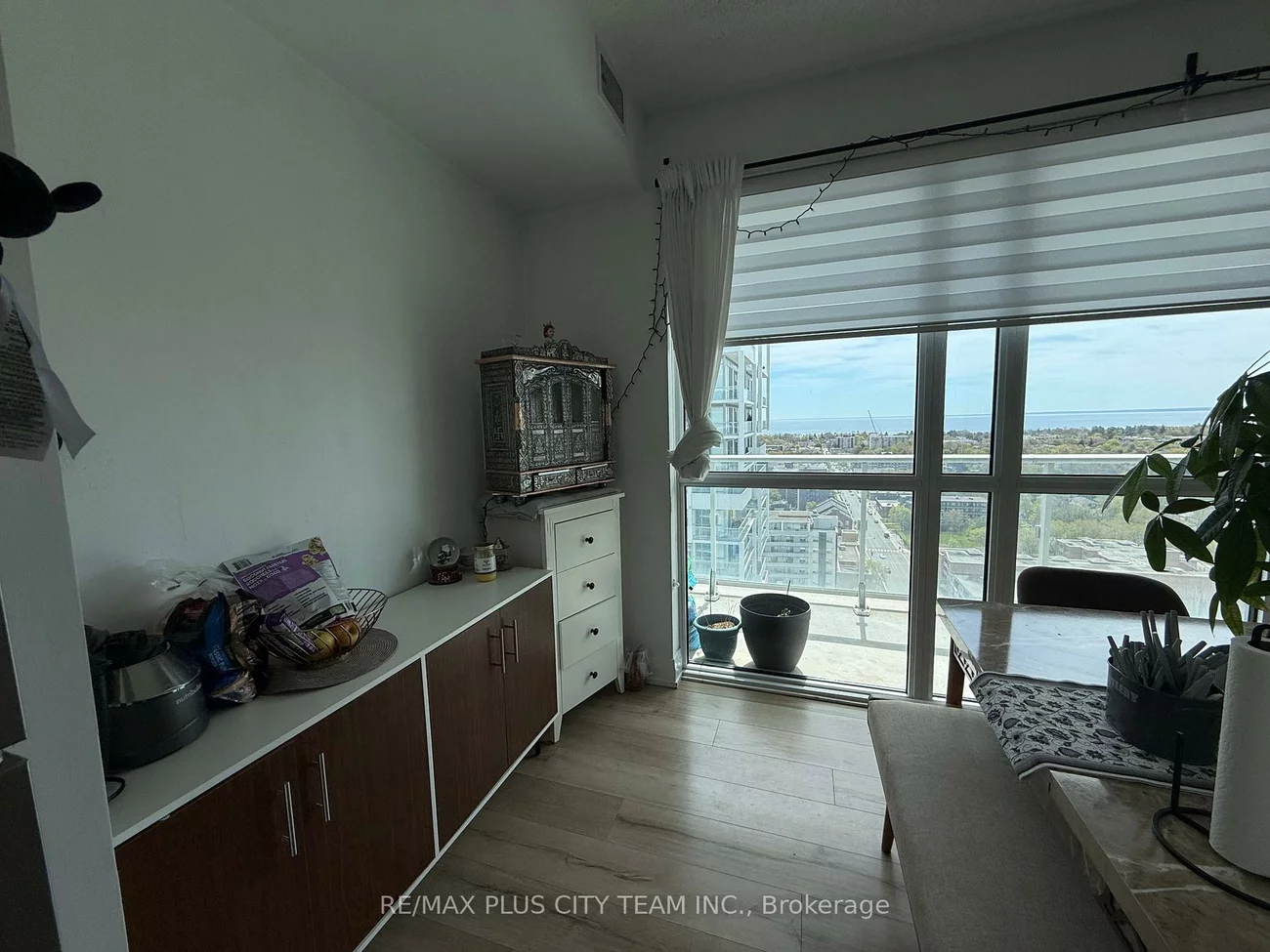 65, Speers, 1002 - CO Central, Oakville