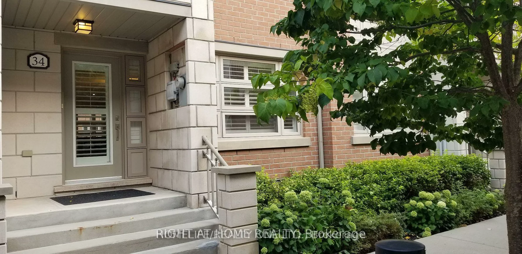 2460, Prince Michael, 1009 - JC Joshua Creek, Oakville