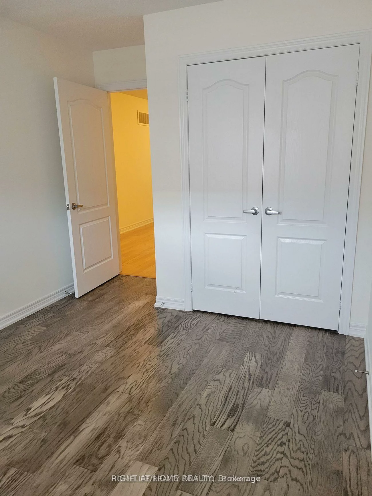 2460, Prince Michael, 1009 - JC Joshua Creek, Oakville