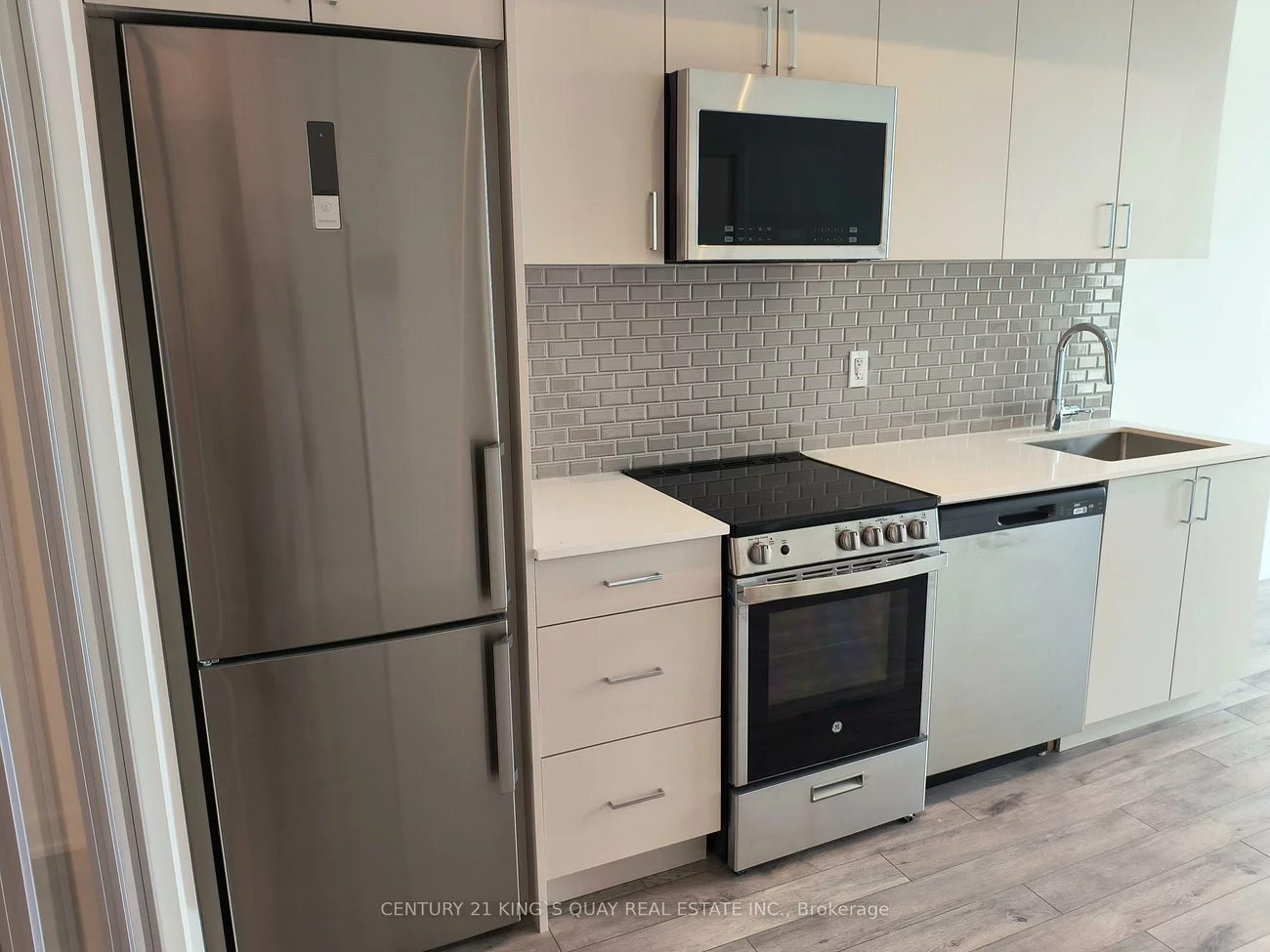 1005, Dundas, 1010 - JM Joshua Meadows, Oakville