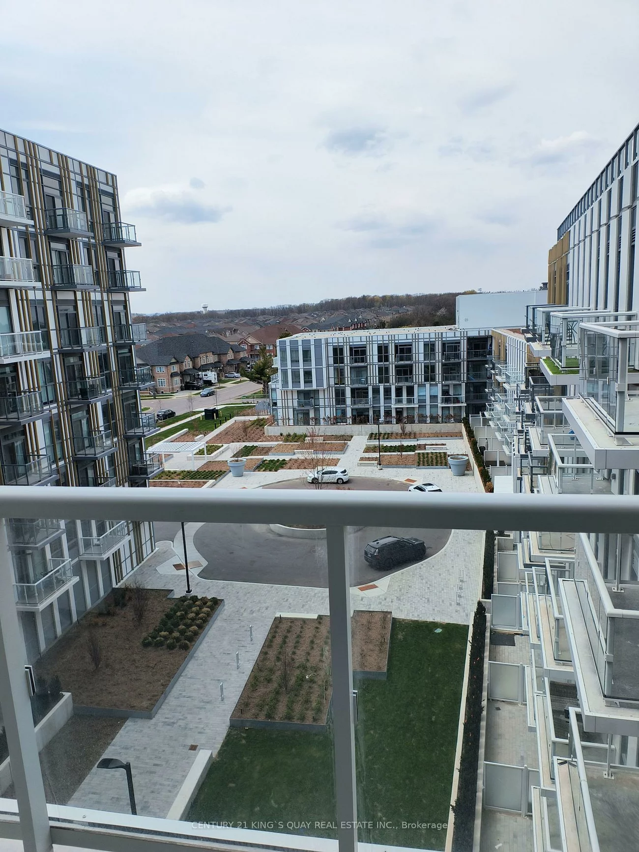 1005, Dundas, 1010 - JM Joshua Meadows, Oakville