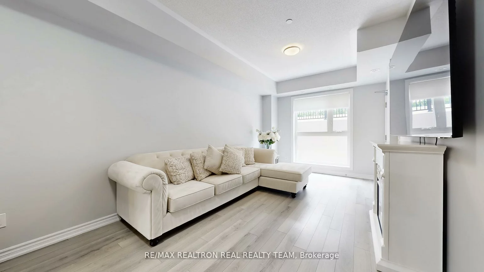 349, Wheat Boom, 1010 - JM Joshua Meadows, Oakville