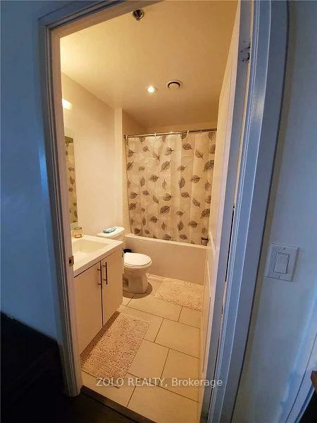 65, Speers, 1002 - CO Central, Oakville
