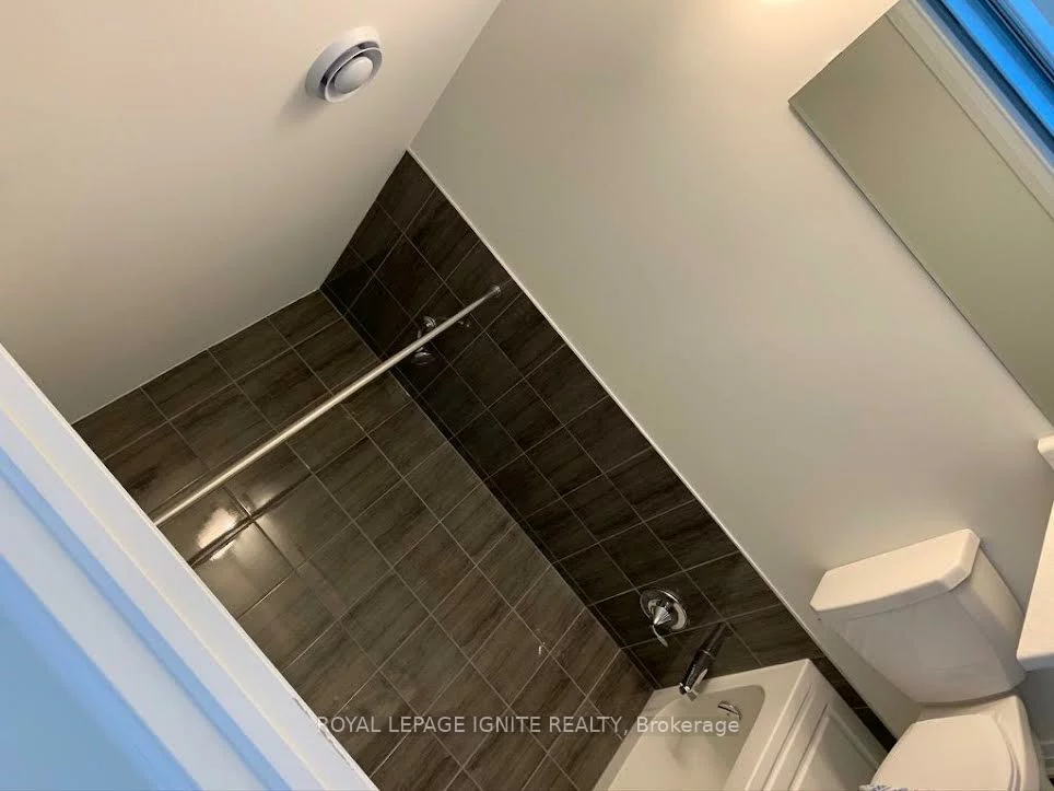 128, Grovewood, 1008 - GO Glenorchy, Oakville