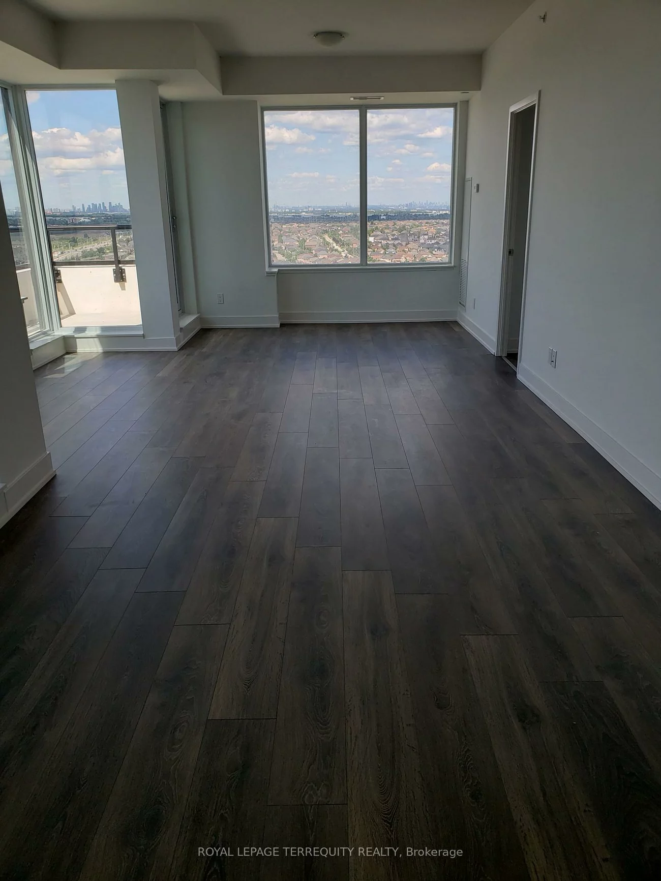 297, Oak Walk, 1015 - RO River Oaks, Oakville