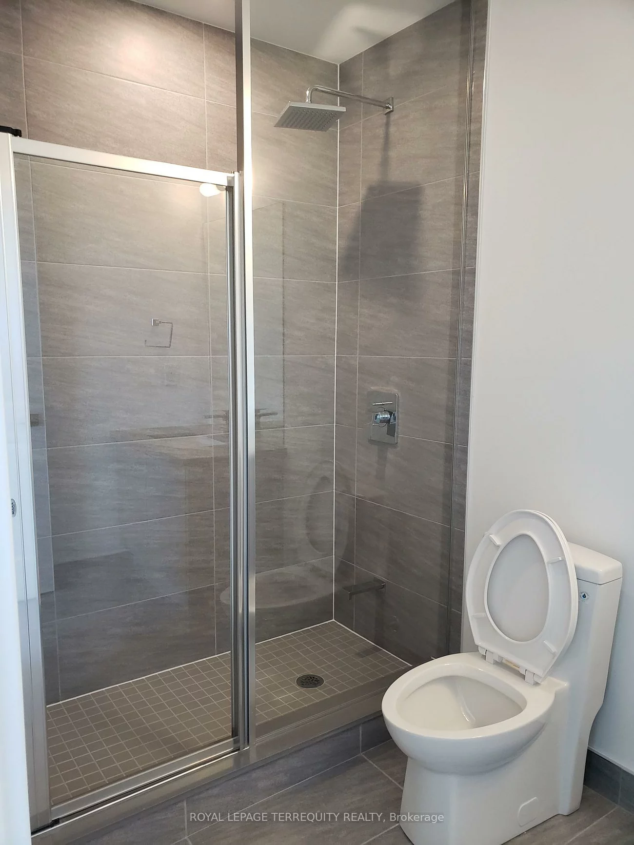 297, Oak Walk, 1015 - RO River Oaks, Oakville