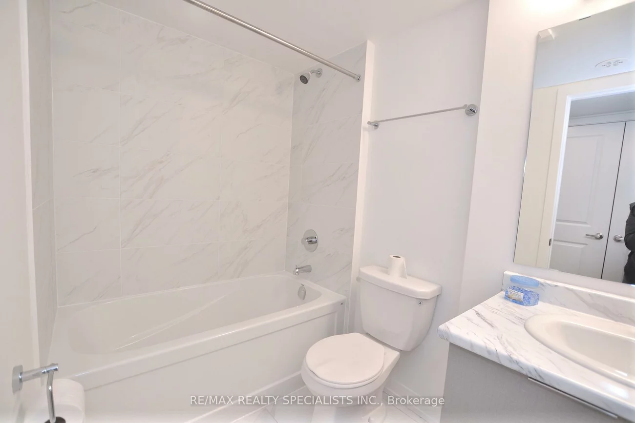 3066, Sixth, 1008 - GO Glenorchy, Oakville