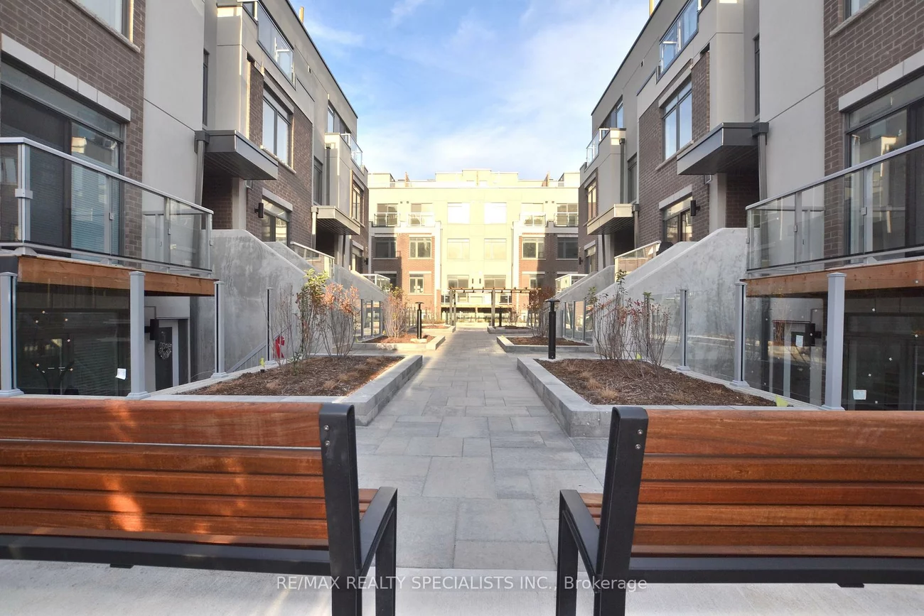 3066, Sixth, 1008 - GO Glenorchy, Oakville