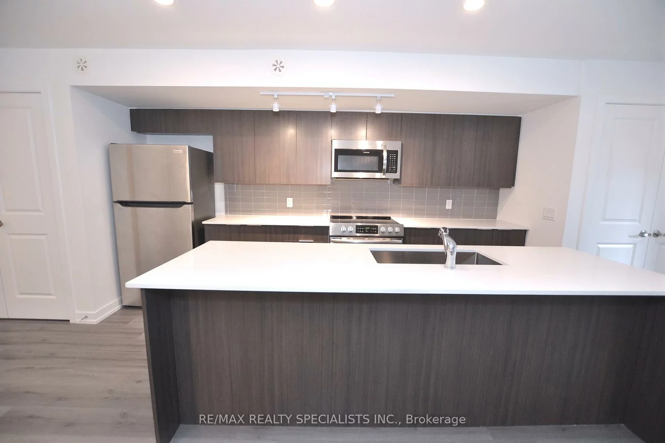 3066, Sixth, 1008 - GO Glenorchy, Oakville